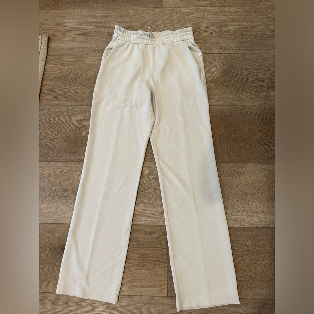 Lululemon Softstreme Pants 4 Bone